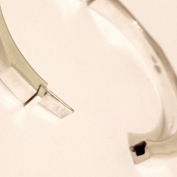 Sterling Silver 925 Italy Modernist Hexagonal Heavy Bangle Bracelet Size 7.5" - Picture 3 of 5